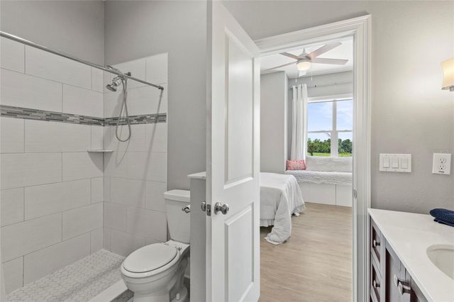 15710 COLDING LOOP, Wimauma, FL 33598