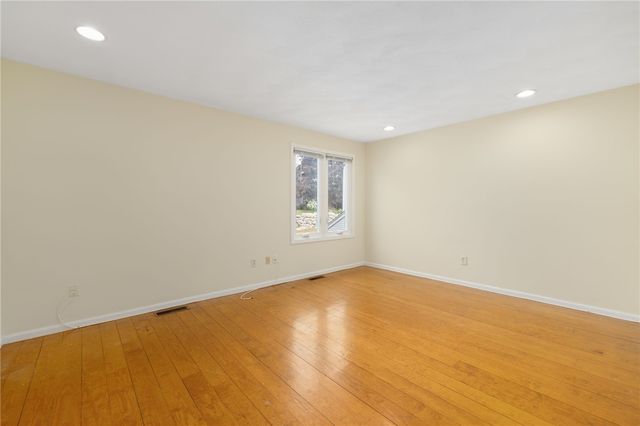 95 Nipmuc Trail B, North Providence, RI 02904