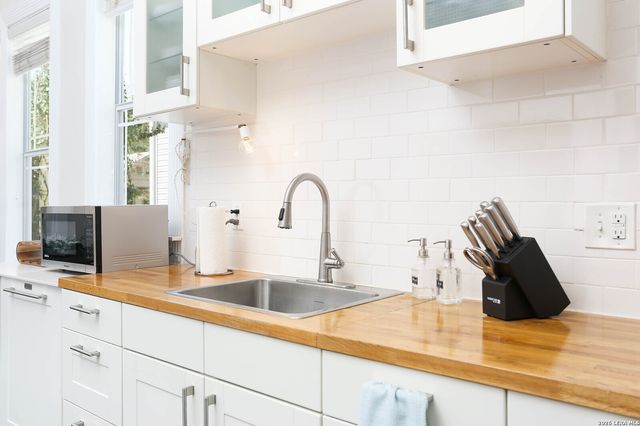 227 Florida St, San Antonio, TX 78210