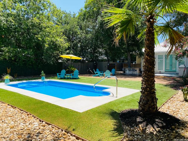 227 Florida St, San Antonio, TX 78210