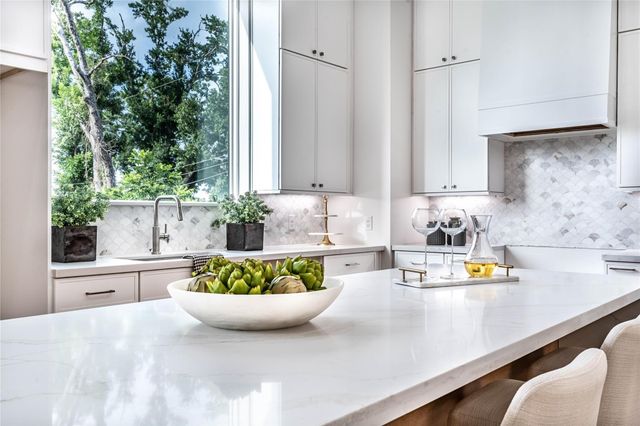 7612 Janak Spring Street, Houston, TX 77055