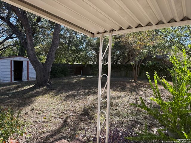 5634 Charlie Chan, San Antonio, TX 78240
