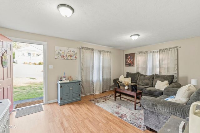 501 South Mckee Street, Greeneville, TN 37743