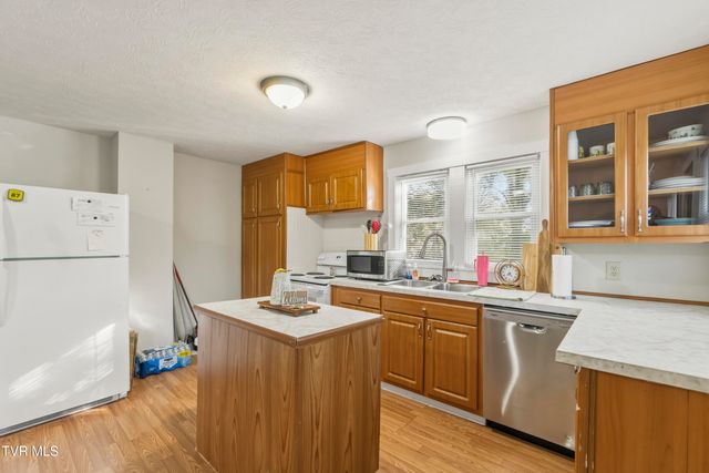 501 South Mckee Street, Greeneville, TN 37743