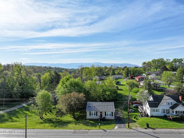 501 South Mckee Street, Greeneville, TN 37743