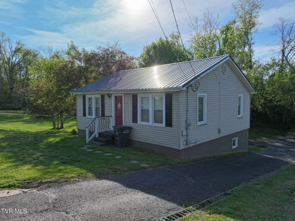 501 South Mckee Street, Greeneville, TN 37743