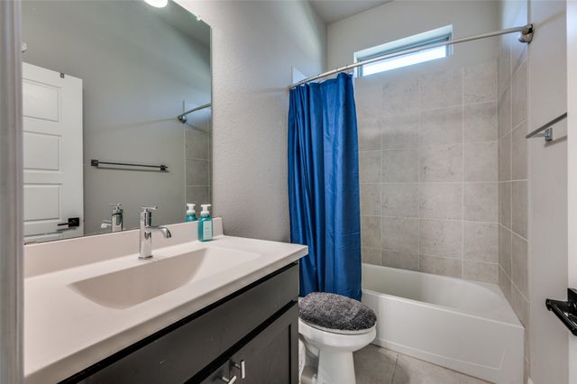 1304 Brandenburg Street, Mansfield, TX 76063