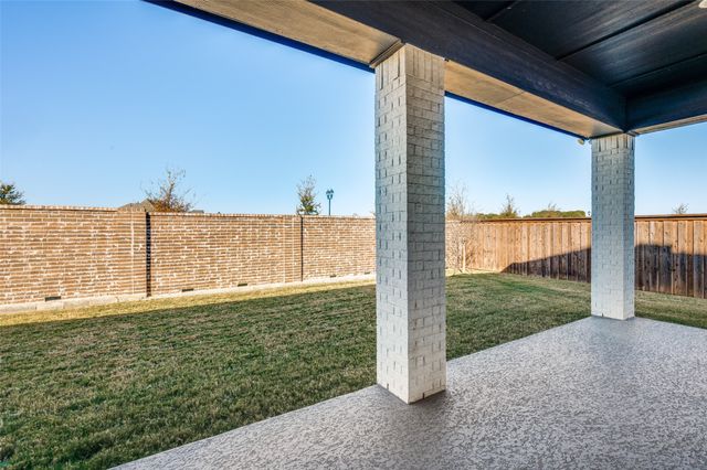 1304 Brandenburg Street, Mansfield, TX 76063