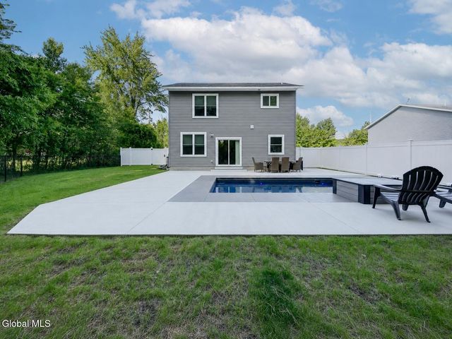 50B Werner Road, Halfmoon, NY 12065