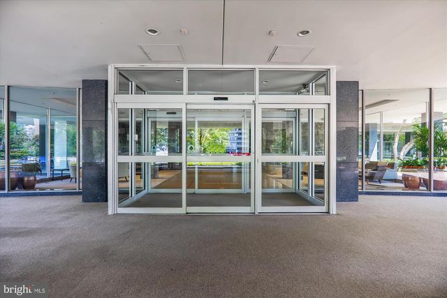 2475 VIRGINIA AVENUE # 107, Washington, DC 20037