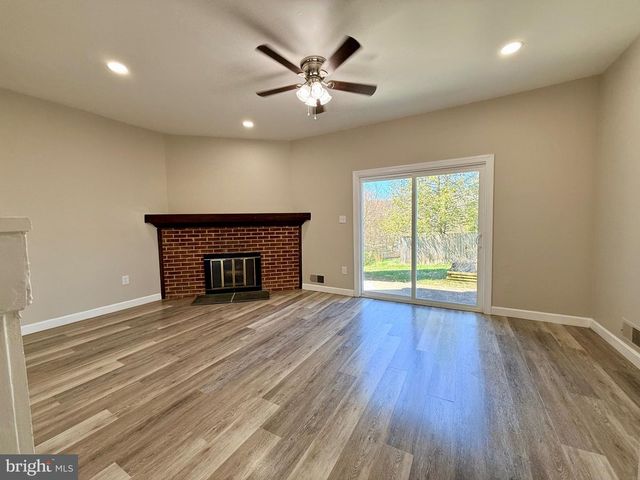1223 DEER RUN, Reading, PA 19606