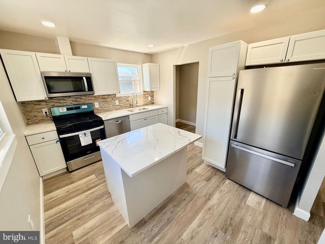 1223 DEER RUN, Reading, PA 19606