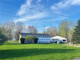 240 Engles Road 42, Oswego-town, NY 13126