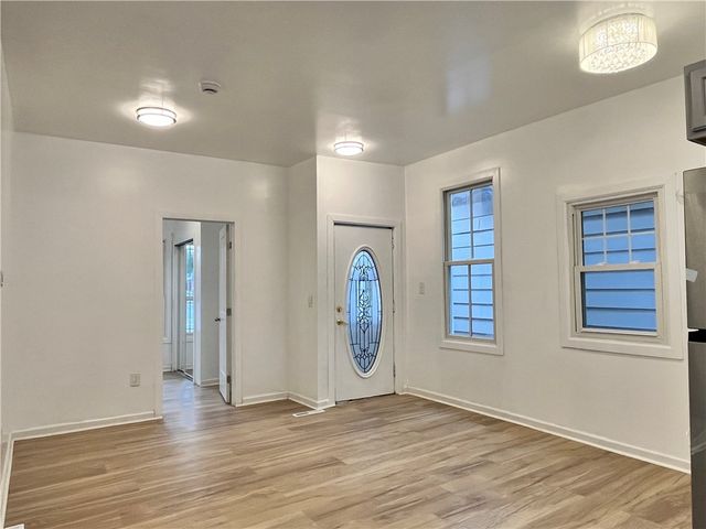 25 Lorenzo Street, Rochester, NY 14611