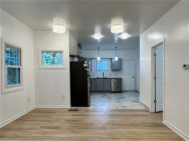 25 Lorenzo Street, Rochester, NY 14611