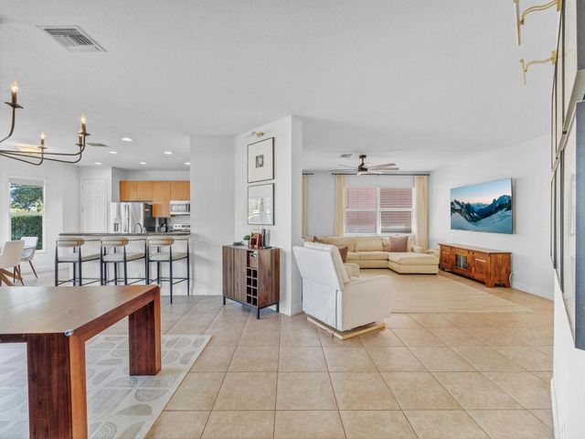 167 Catania Way, Royal Palm Beach, FL 33411