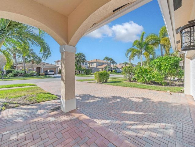 167 Catania Way, Royal Palm Beach, FL 33411