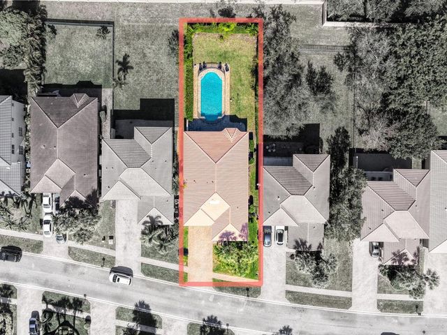 167 Catania Way, Royal Palm Beach, FL 33411