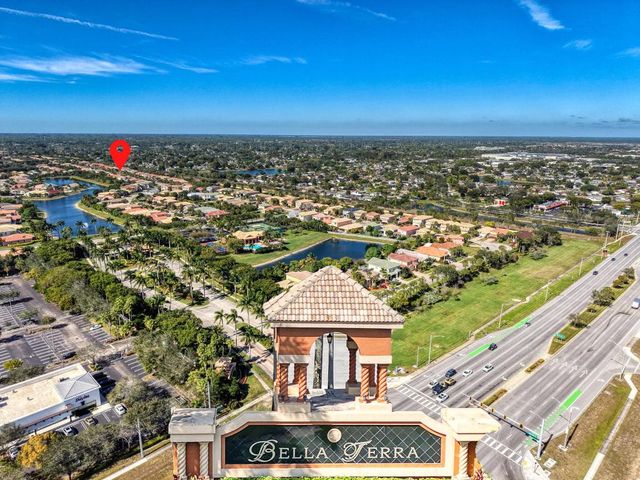 167 Catania Way, Royal Palm Beach, FL 33411