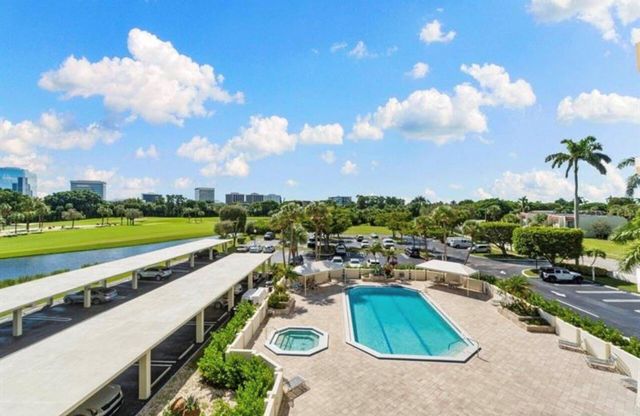 2400 Presidential Way PH2, West Palm Beach, FL 33401