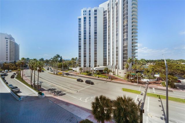 5445 Collins Avenue BAY12, Miami Beach, FL 33140