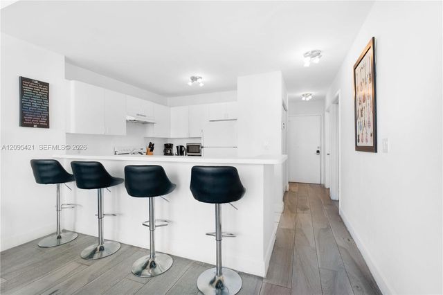 5445 Collins Avenue BAY12, Miami Beach, FL 33140