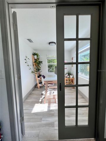 710 14TH STREET N, St Petersburg, FL 33705
