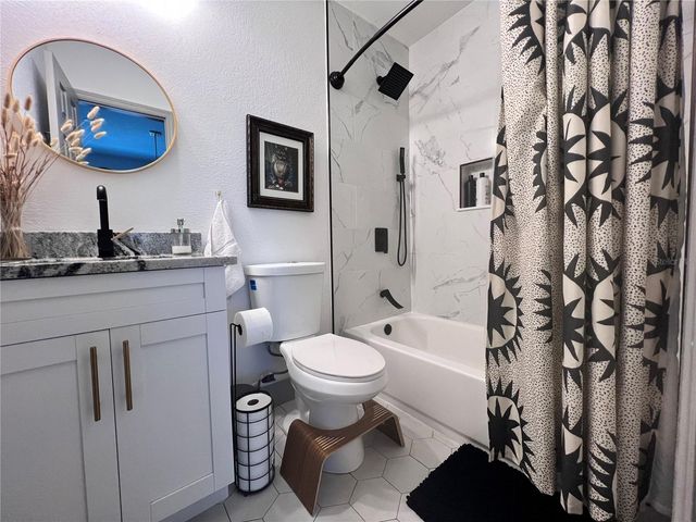 710 14TH STREET N, St Petersburg, FL 33705