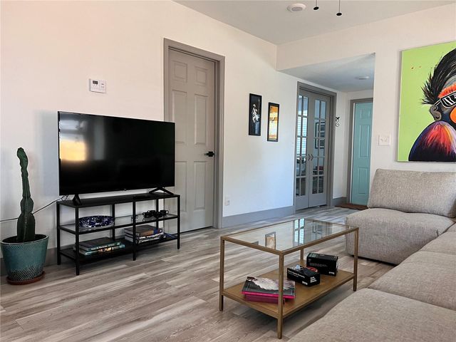 710 14TH STREET N, St Petersburg, FL 33705