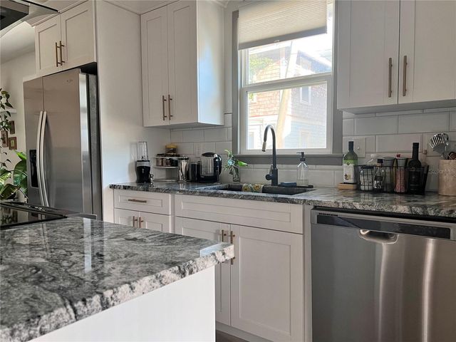 710 14TH STREET N, St Petersburg, FL 33705