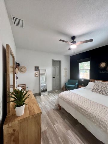 710 14TH STREET N, St Petersburg, FL 33705