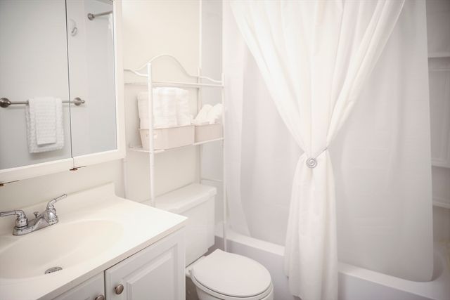 7 Arizona Terrace 2, Arlington, MA 02476