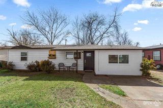 115 JAMES DRIVE, Iowa Park, TX 76367