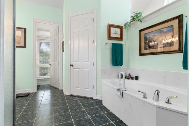 1264 Overlook Drive, Whitney, TX 76692