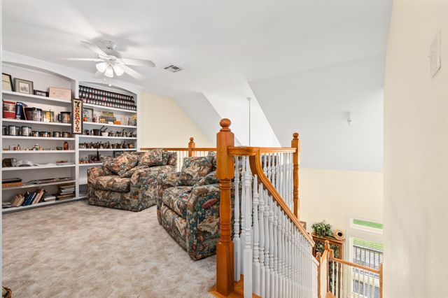 1264 Overlook Drive, Whitney, TX 76692