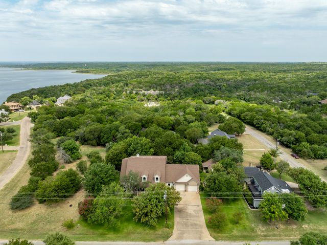 1264 Overlook Drive, Whitney, TX 76692