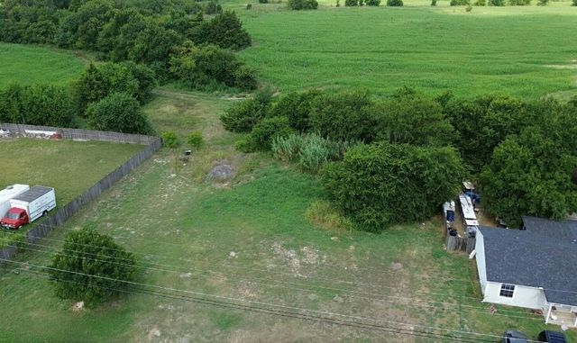 224 OVERLOOK Drive, Red Oak, TX 75154