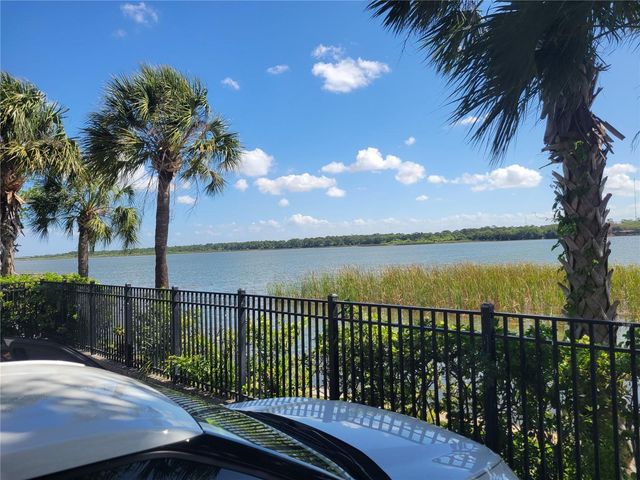 7905 N SEMINOLE BOULEVARD 3404, Seminole, FL 33772