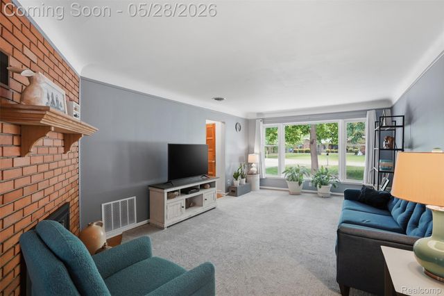 14217 Richfield Street, Livonia, MI 48154