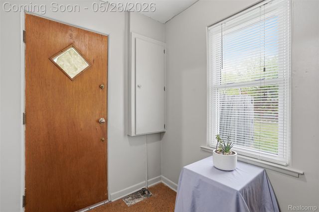 14217 Richfield Street, Livonia, MI 48154