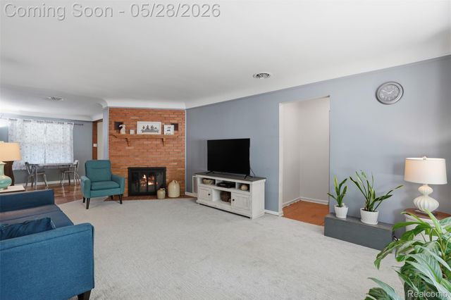 14217 Richfield Street, Livonia, MI 48154