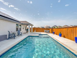 5616 Shannon Creek Road, Fort Worth, TX 76126