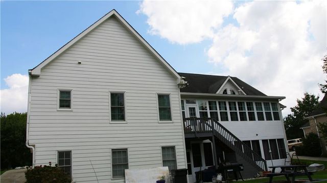 211 Graymist Path, Loganville, GA 30052