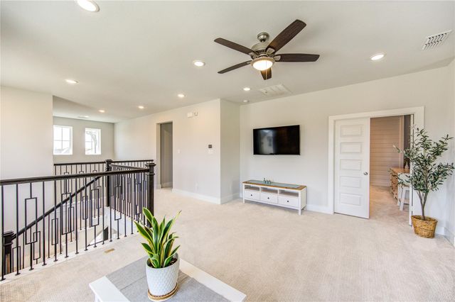 2331 Russett Forest Dr, Katy, TX 77494