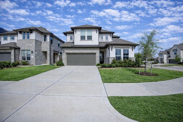 2331 Russett Forest Dr, Katy, TX 77494