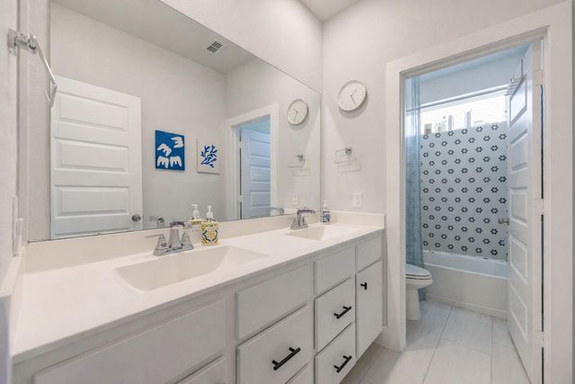 2331 Russett Forest Dr, Katy, TX 77494