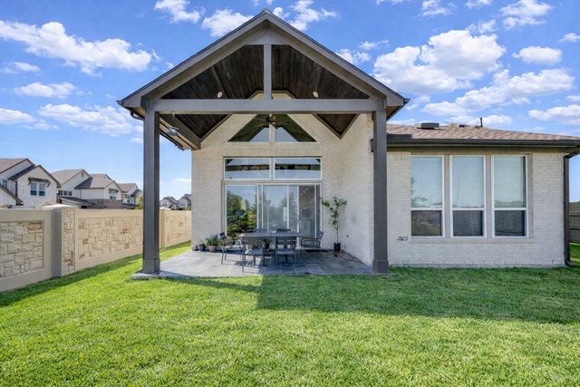 2331 Russett Forest Dr, Katy, TX 77494