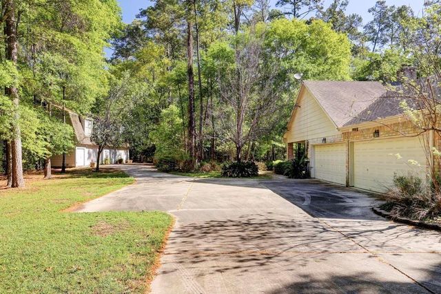 10210 Winding Wood Lane, Tomball, TX 77375