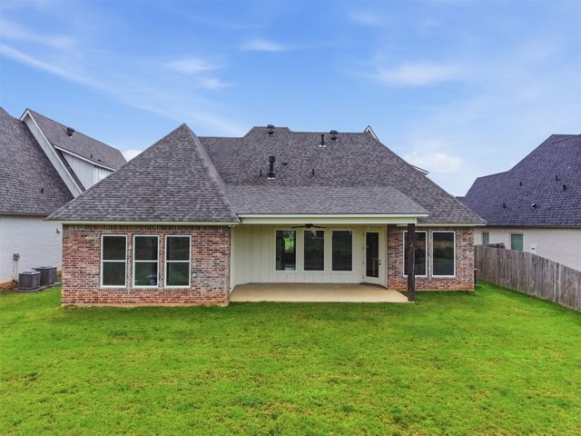 79 Turtle Creek Drive, Benton, LA 71006