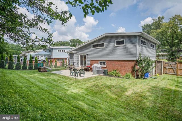 2207 PINNEBERG AVE, Rockville, MD 20851